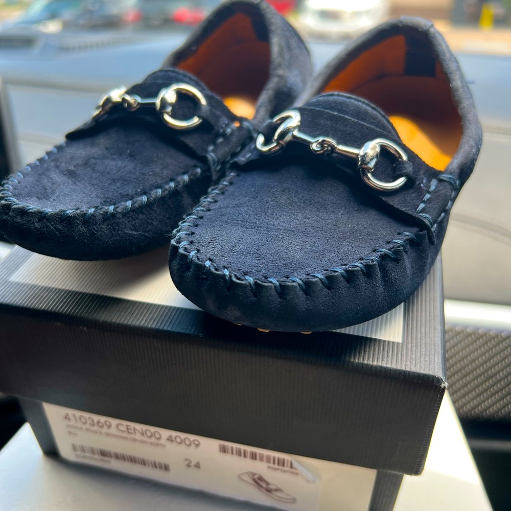 Boys Gucci Loafers size 24